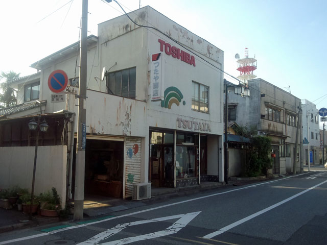 tsutaya01